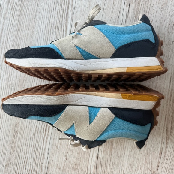 New Balance 327 Sneakers Shoes MS327BM Vibrant Sky Blue Men's Size 9.5 - Picture 4 of 11